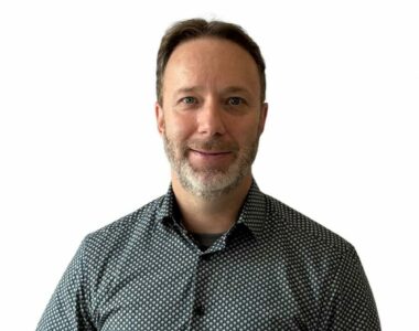 Éric Thibault | Directeur des ventes 
