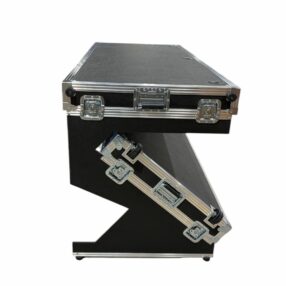 DJ Booth en forme de Z