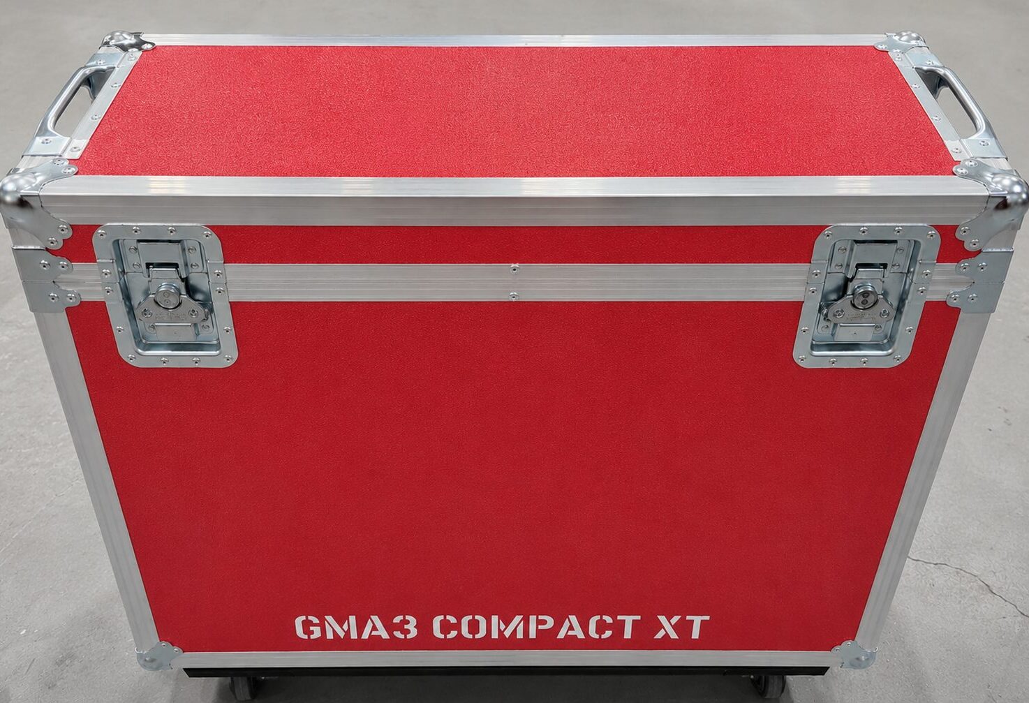 Coffre de transport sur mesure pour grandMA3 Compact XT