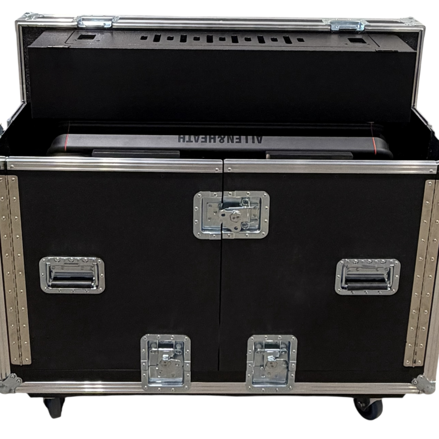 Flight case sur mesure pour console Allen & Heath Avantis